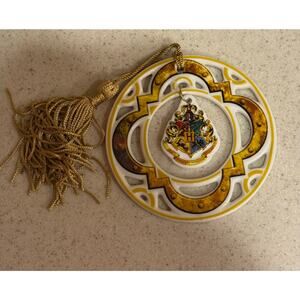 Universal Disc Ornament - Wizarding World Of Harry Potter - Hogwart's